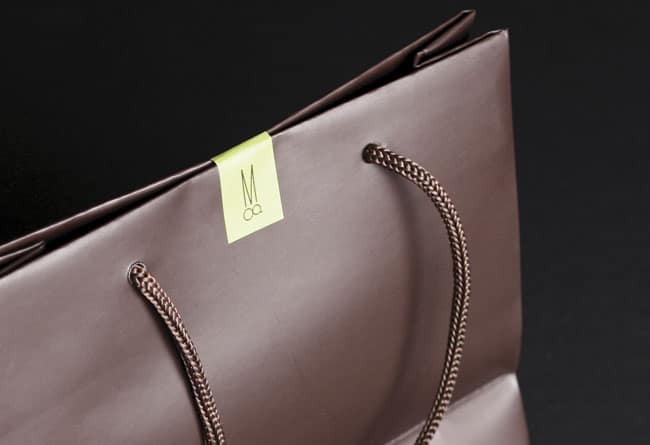 Miller & Green 美髮美容沙龍識別規劃 LOGO 設計、名片設計推薦 9 miller-green-bag