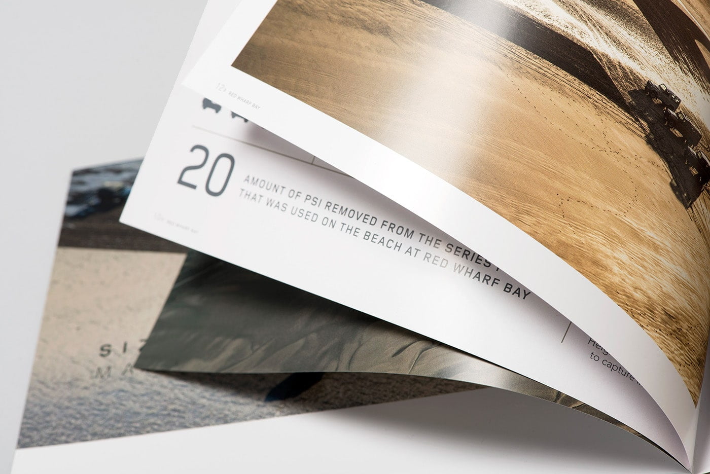 Land Rover Defender25